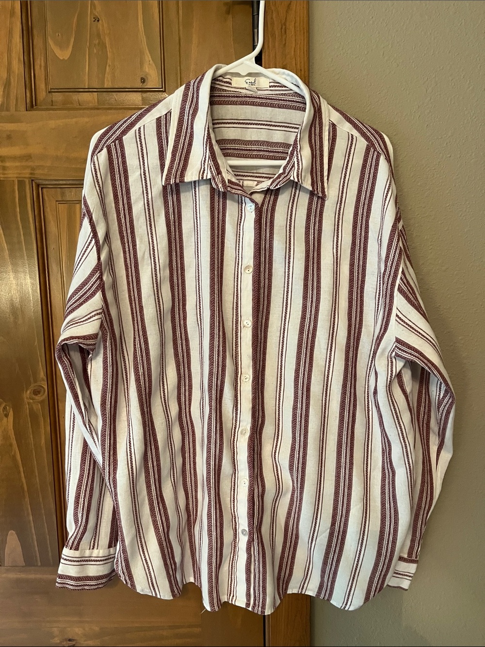 Easel Los Angeles Striped Button-Down Shirt in Cranberry & White